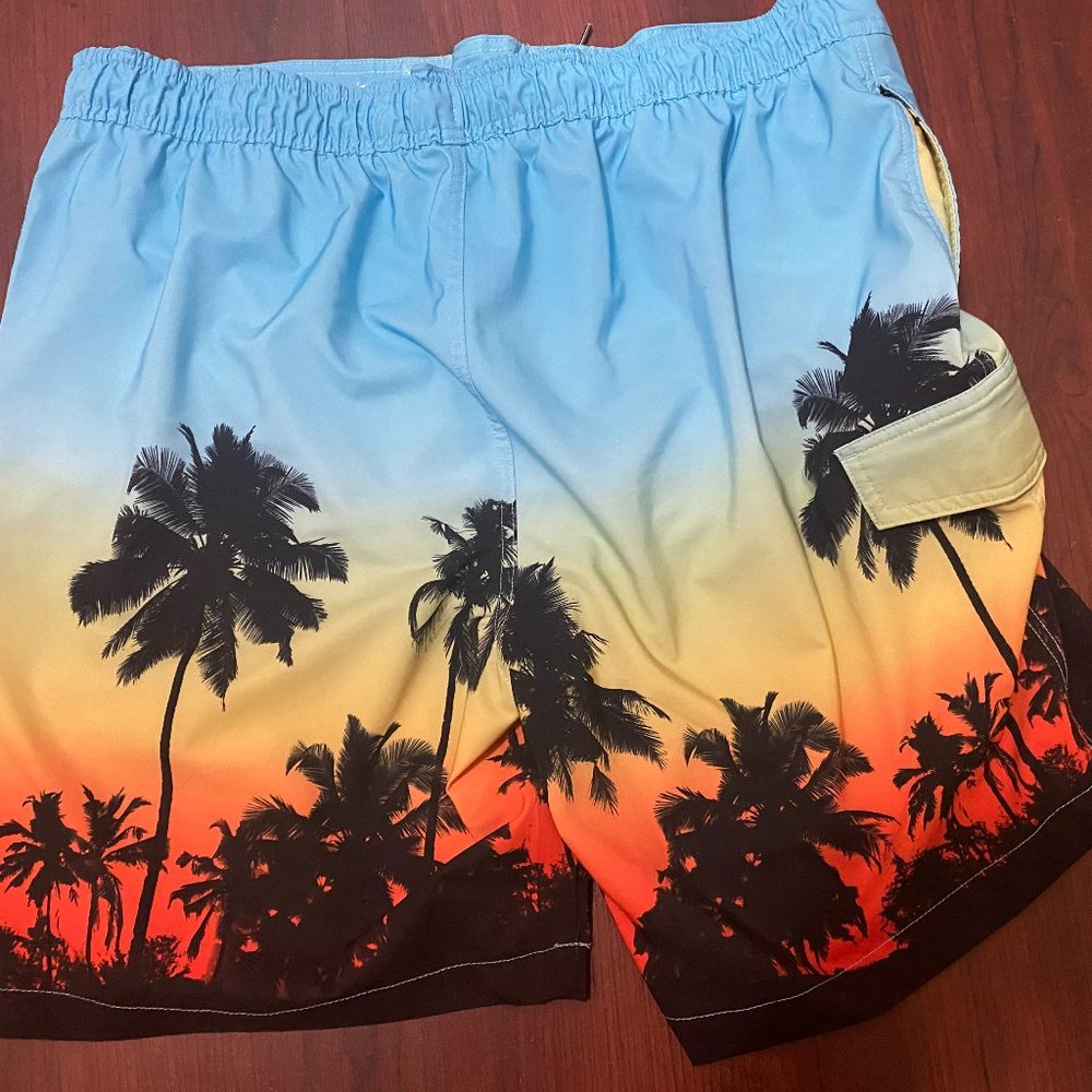 SONOMA MEN'S SWIMSUIT SIZE 2XL